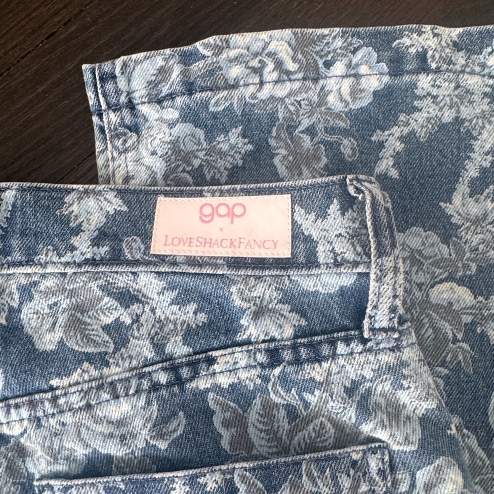 Love SHack Famcy Floral Jeans - Picture 11 of 12